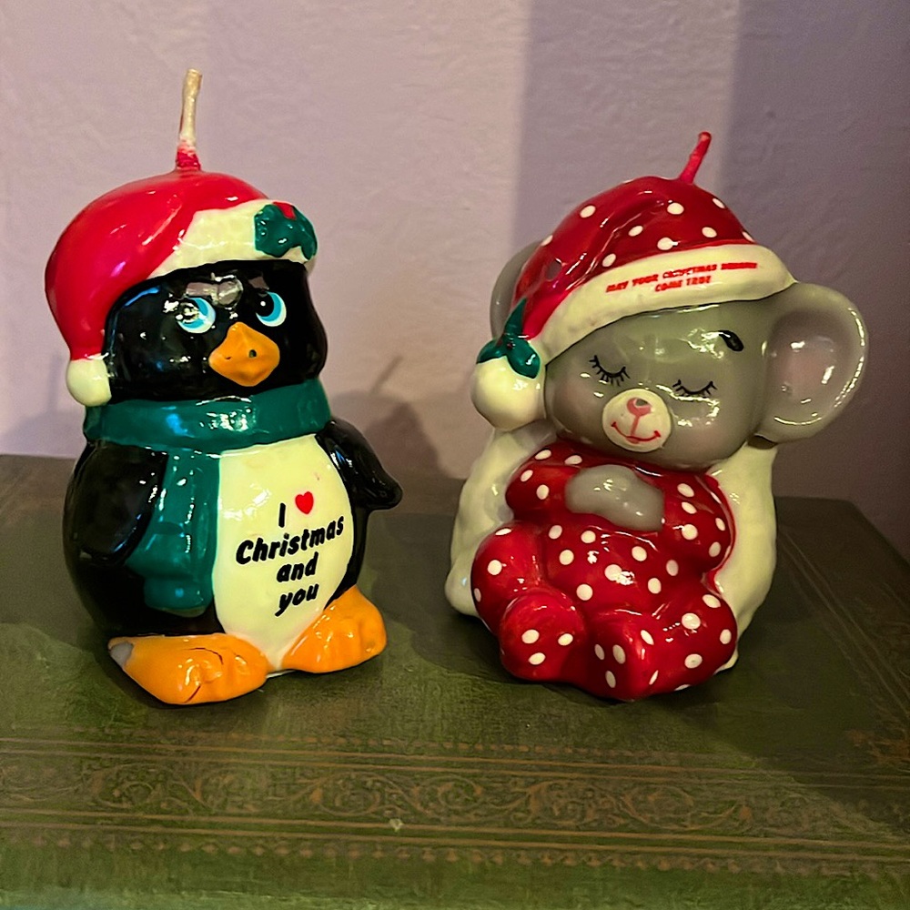 Set of 2 Vintage Glossy Holiday Candles